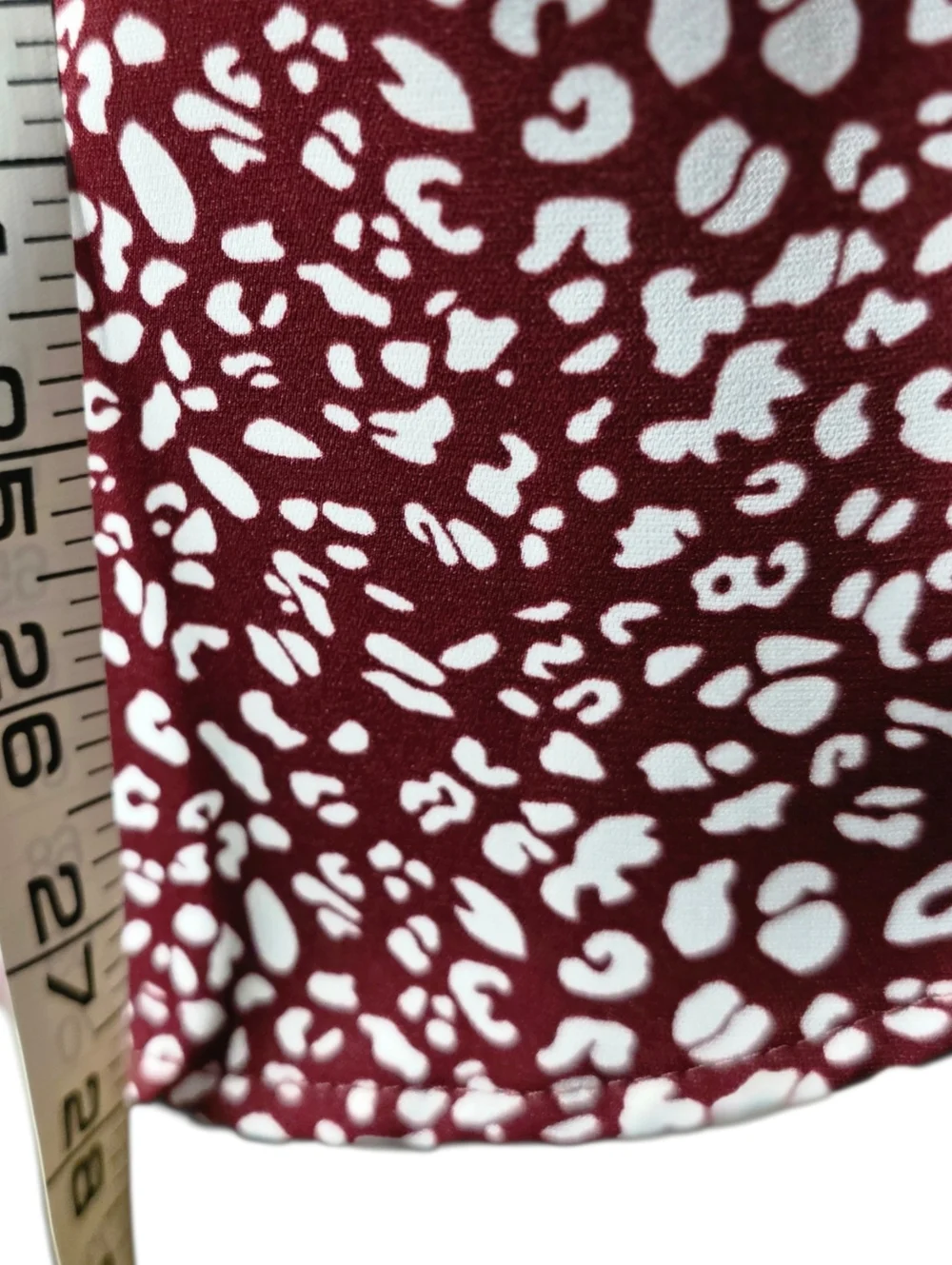 Maroon & White Top Split Bell Sleeves Large - Picture 4 of 8
